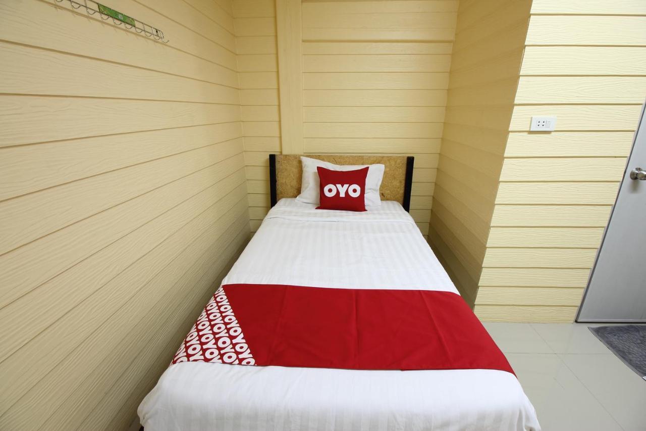 Oyo 435 Frame Residence Phuket Exterior photo